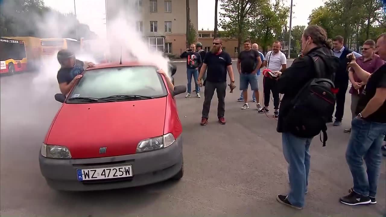 Kierowcy warszawskich autobusów uczyli się, jak reagować w sytuacjach kryzysowych