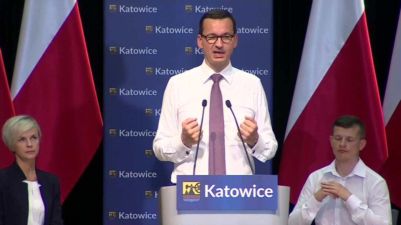 M. Morawiecki zapowiada, że “będzie walczył” o więcej środków z budżetu UE i nie ustąpi ws. sądownictwa