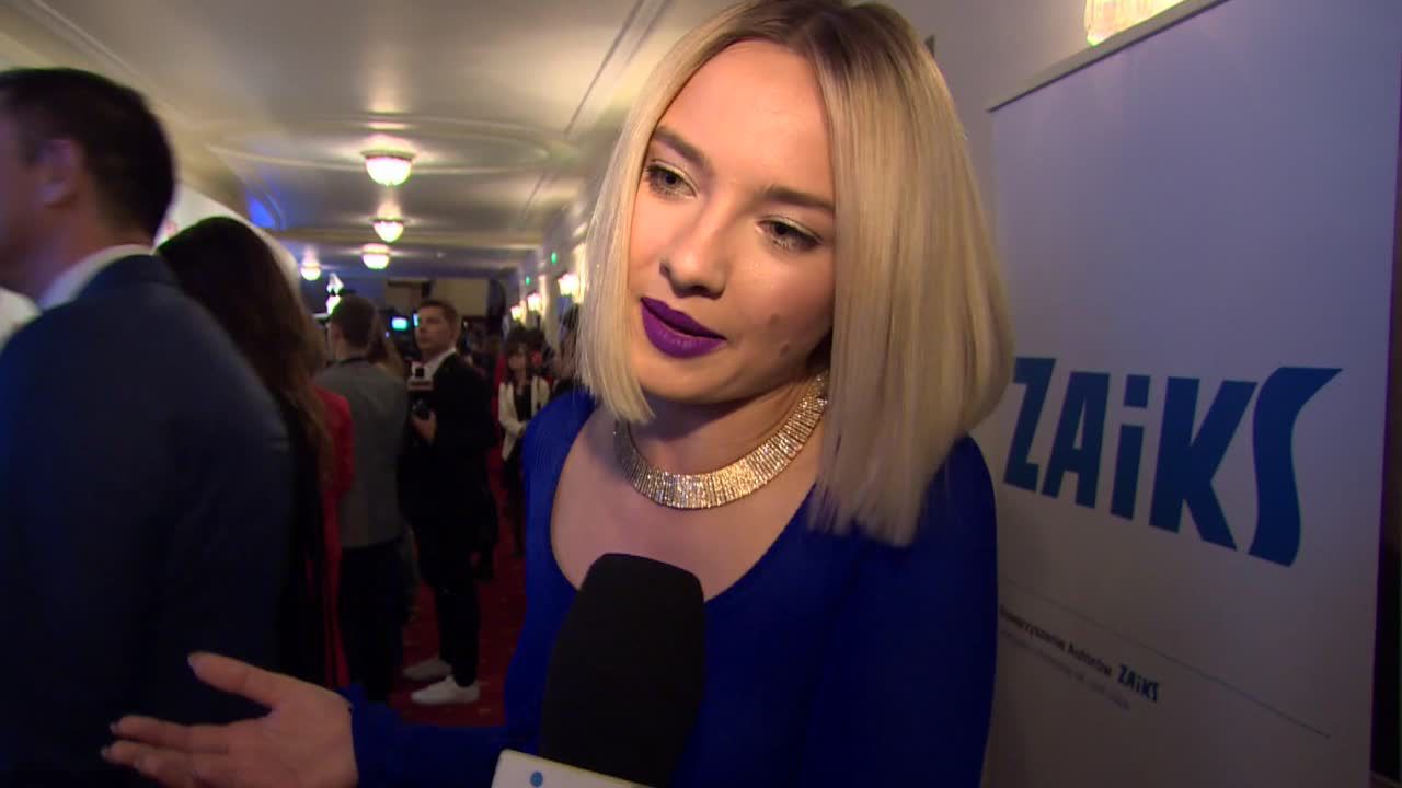 Natalia Nykiel i jej “chcica” na na koncert hardcorowy!