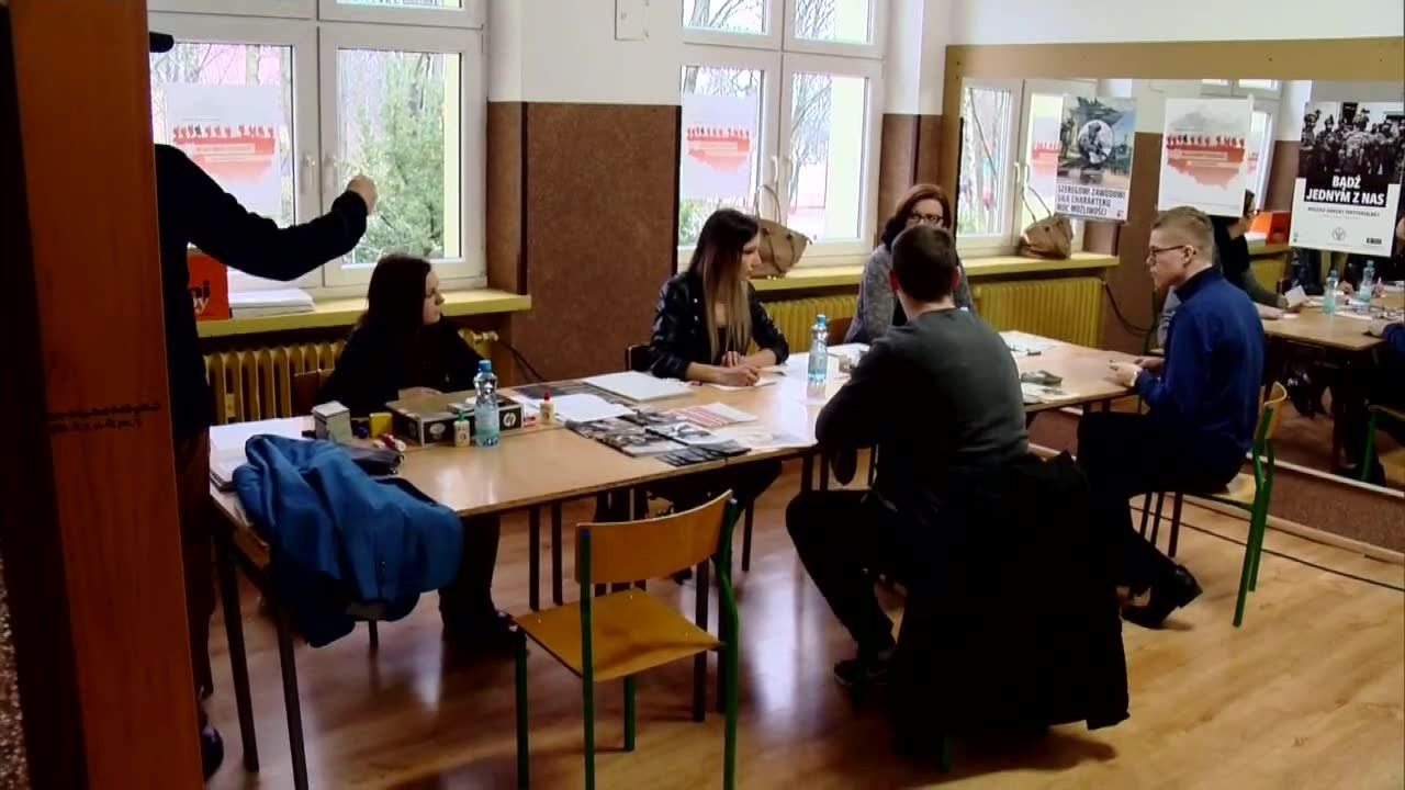 Ruszyła kwalifikacja wojskowa. Obejmie mężczyzn urodzonych w 1999 roku