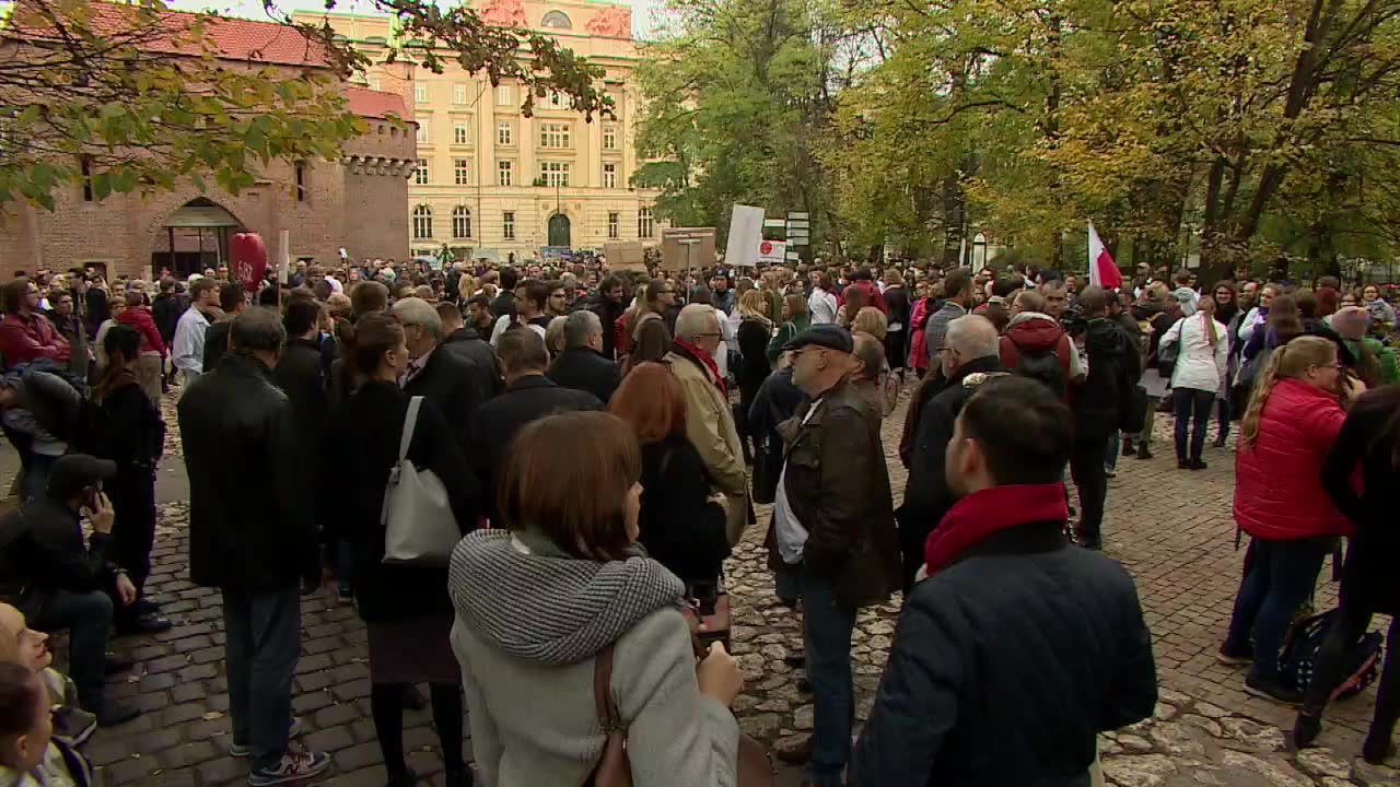 “Osoby przeciwko protestowi są przeciwko zdrowiu Polaków”