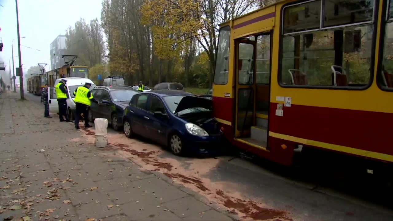 Dwa tramwaje i cztery samochody osobowe. Karambol w Łodzi