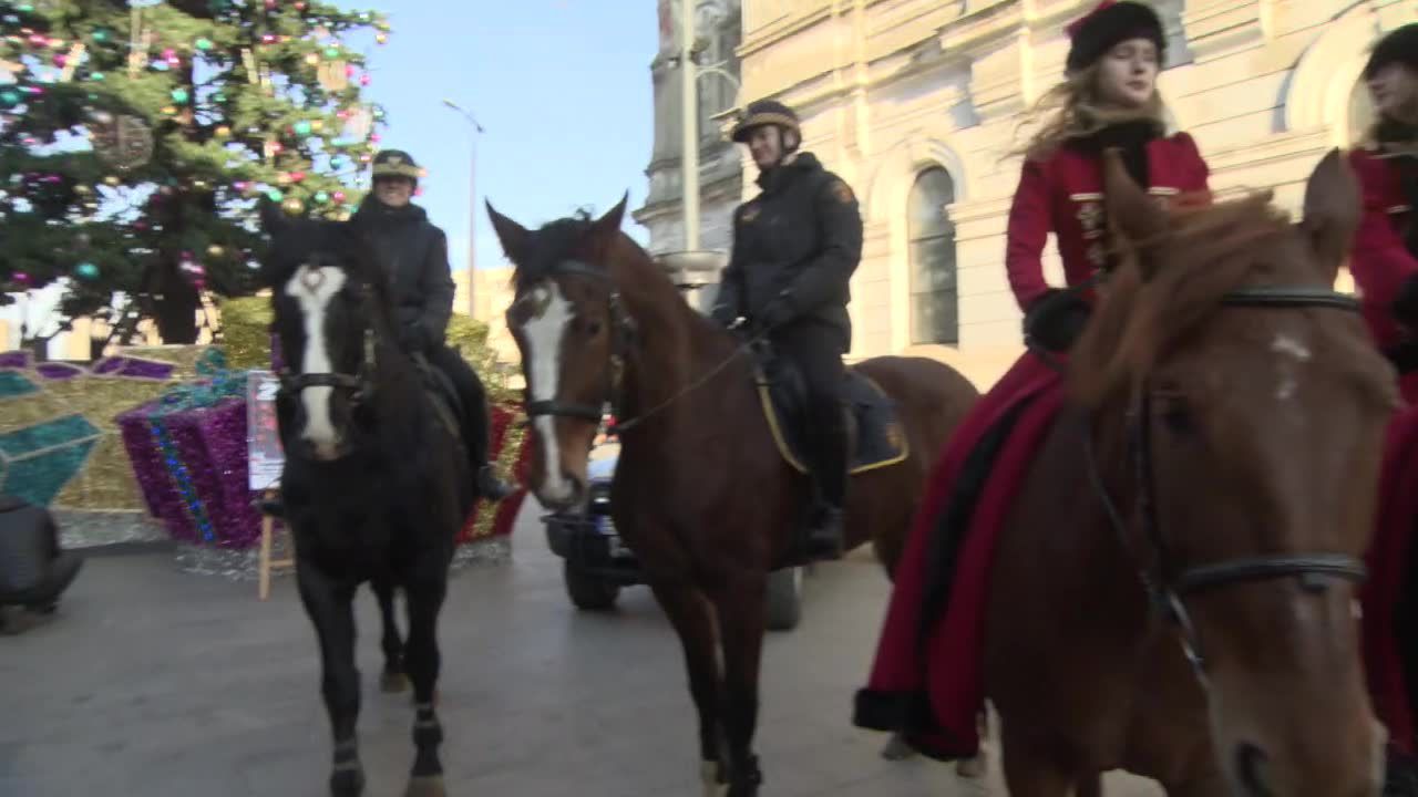 “Wielka szarża” w Łodzi. Parada koni, powozów, aut terenowych i zabytkowych uświetni 26. finał WOŚP