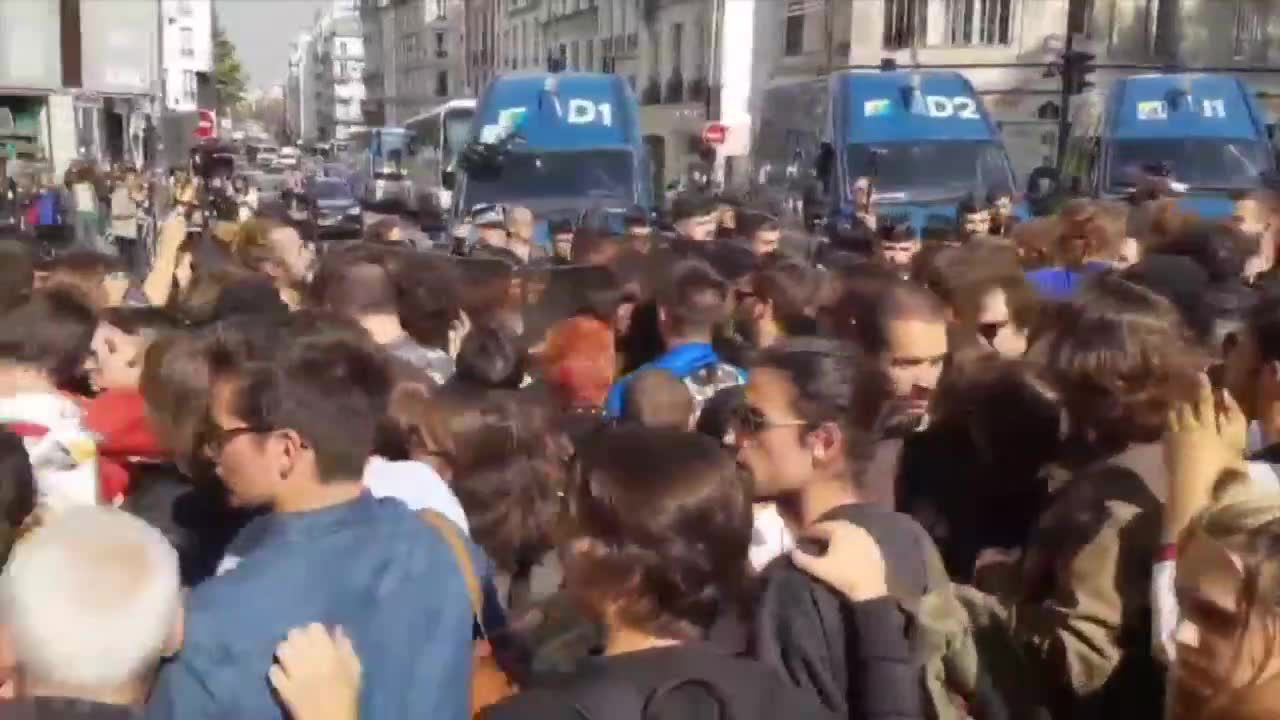 Protest i starcia studentów z policją w Paryżu