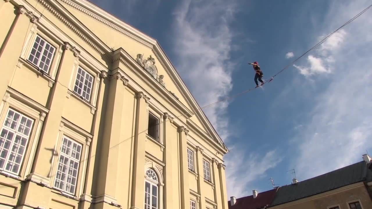 Karnawał Sztukmistrzów w Lublinie – akrobacje, żonglerzy i uliczne spektakle