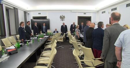 Wawrzyk: w sprawie RPO chciałbym spotkać się ze wszystkimi klubami senackimi