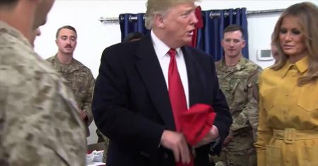 Trump z niespodziewaną wizytą u żołnierzy w Iraku. Zadeklarował, że USA nie wycofają swoich sił z tego kraju