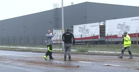 Gołoledź w Zielonej Górze. Oblodzone chodniki i ulice przyczyną wielu wypadków