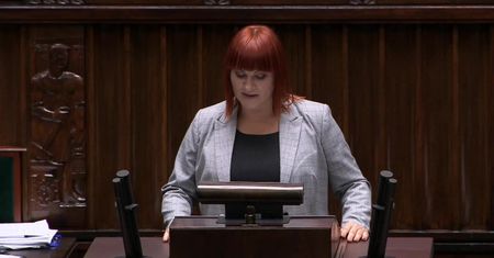 “Do szkół wróciła ospa i odra”, “Państwo nie bierze odpowiedzialności za powikłania”. Gorąca dyskusja nad projektem ustawy o szczepieniach