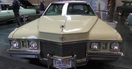 Cadillac należący do Elvisa Presleya wystawiony na aukcję w Salzburgu