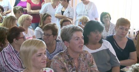 Pielęgniarki oburzają się, że nikt z nimi nie rozmawia, dyrekcja opuszcza spotkanie. Patowa sytuacja w konińskim szpitalu