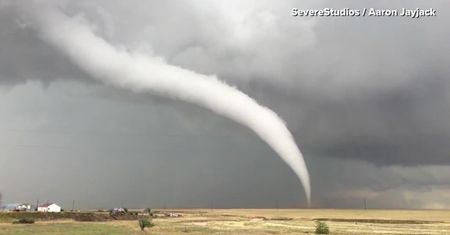 Nawałnice, tornada i gradobicie. Załamanie pogody w USA