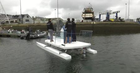 “Odyseja plastiku”. Francuscy ekolodzy alarmują o zanieczyszczeniu oceanów
