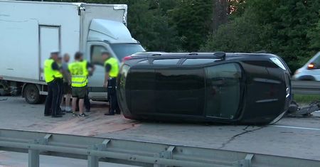 Karambol na A4. “Kierowcy nie zachowali odpowiedniej odległości”