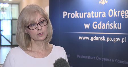 “Przyznał się do winy”. Przed gdyńskim sądem rozpoczął się proces księdza oskarżonego o molestowanie harcerzy
