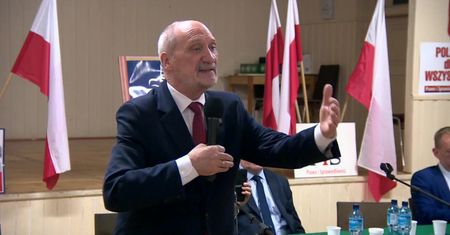 “Polska jest trzecią siłą militarną w Europie”. A. Macierewicz na objeździe po Polsce