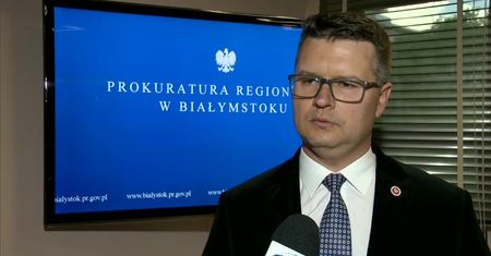 “Przyjął ponad 2 mln złotych”