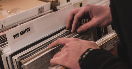 Winyle wciąż w modzie. Kilkudziesięciu wystawców na warszawskim Record Store Day