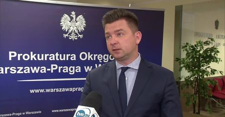 Uderzył autem w czteroosobową rodzinę jadącą na rowerach. 22-latek trafił do aresztu