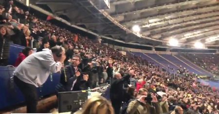 Nawet dziennikarzom trudno było ukryć emocje. Eksplozja radości na Stadio Olimpico po awansie Romy do półfinału Ligi Mistrzów