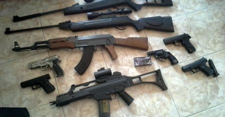 ŚLĄSCY POLICJANCI ROZBILI ZORGANIZOWANĄ GRUPĘ PRZESTĘPCZĄ
