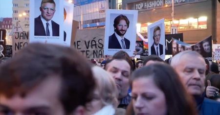 Masowe protesty po zabójstwie J. Kuciaka. Słowacy chcą niezależnego śledztwa i dymisji rządu Roberta Fico