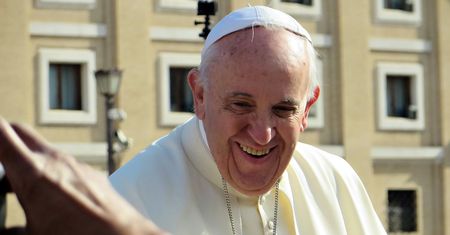 “Ostatnie rosyjskie czołgi wyjechały ledwie cztery dni przed przylotem Jana Pawła II”. Litwa wspomina pielgrzymkę JP2 przed wizytą Franciszka