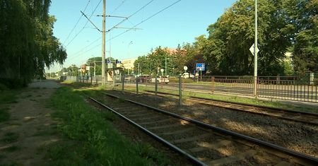 Pijany wjechał na torowisko i zasnął. Od trzech tygodni był prezesem jednej ze spółek KGHM