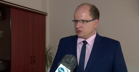 Cztery pacjentki zeznały, że zgwałcił je ginekolog. “Pokrzywdzonych może być więcej”