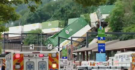Wykolejony pociąg w Pittsburghu. Prace porządkowe mogą potrwać nawet kilka dni