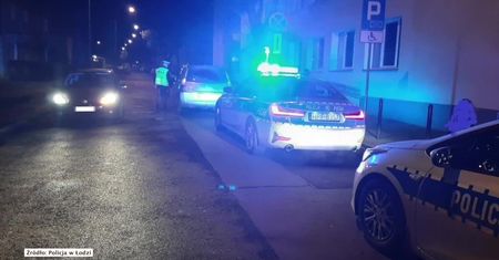 Pijany ojciec zasnął w samochodzie z dwójką dzieci