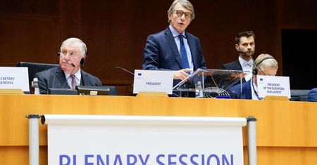 Sassoli: albo ambitny budżet na lata 2021-2027, albo weto Parlamentu