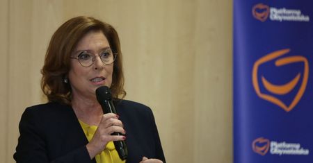 Kidawa-Błońska: nielegalnie wybrani sędziowie zostaną z TK usunięci