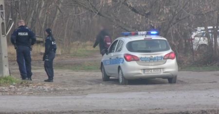 Pościg i strzały w Warszawie. Policja zatrzymała dwie osoby