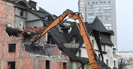 PINB będzie dochodził zwrotu kosztów od właścicieli warszawskiego “Czarnego Kota” za jego rozbiórkę