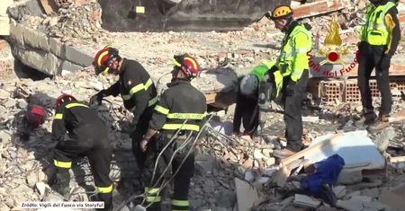 46 ofiar. Ratownicy wciąż przeszukują gruzowiska po trzęsieniu ziemi w Albanii