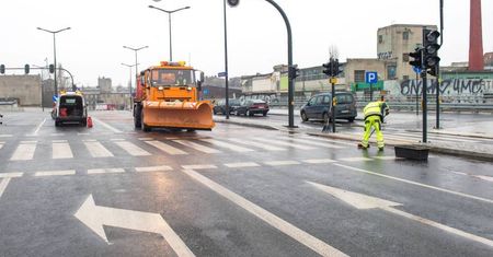 MGW ostrzega: gołoledź na wschodzie kraju