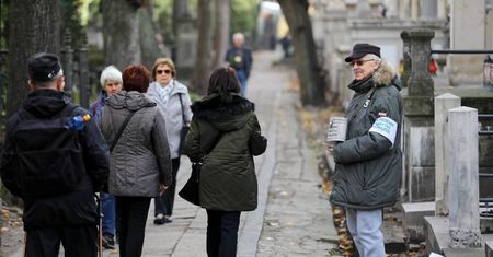 W całym kraju kwesty na rzecz ratowania zabytkowych cmentarzy