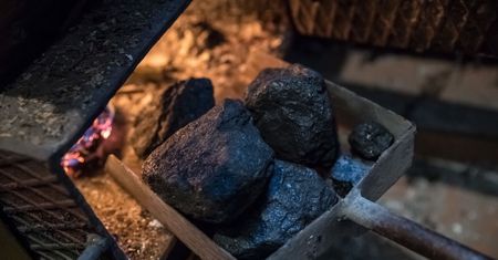Gospodarstwa domowe wydały średnio 2800 zł na ogrzewanie węglem