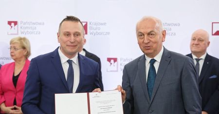 W Senacie X kadencji – 40 nowych senatorów; wśród nich b. posłowie i samorządowcy