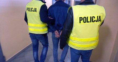 UPROWADZILI 34-LATKA I CHCIELI ZMUSIĆ GO DO ZAWARCIA NIEKORZYSTNEJ UMOWY