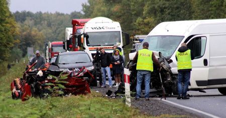 Łódzkie: cztery osoby zginęły w wypadku na dk 91 w Borkach k. Radomska