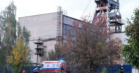 Sześciu górników w szpitalach po wstrząsie w kopalni Bielszowice