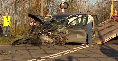 Pięć osób zostało rannych wypadku na przejeździe kolejowym