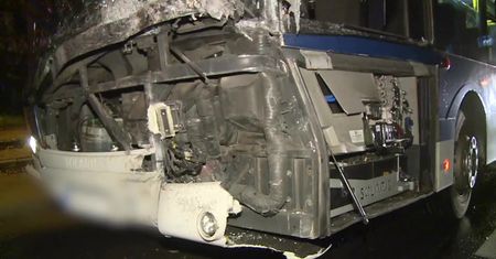 Osiem osób rannych w zderzeniu autobusu z ciężarówką pod Krakowem