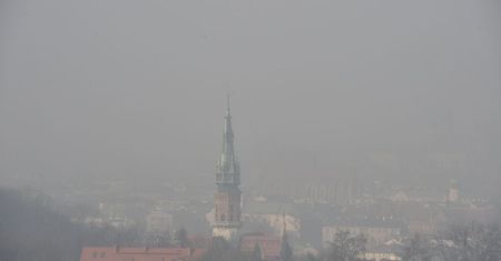 Od piątku obowiązują nowe, bardziej restrykcyjne normy alarmowania o smogu