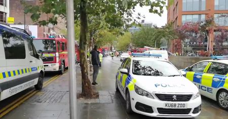Atak nożownika w centrum handlowym w Manchesterze. Czworo rannych, napastnik zatrzymany