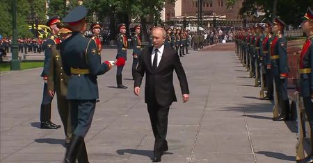 Putin oddał hołd poległym żołnierzom w rocznicę inwazji hitlerowskich Niemiec na ZSRR