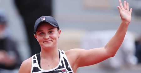Ashleigh Barty mistrzynią French Open! Australijka pokonała Marketę Vondrousovą