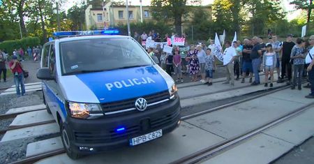 Blokada torów pod Lubinem